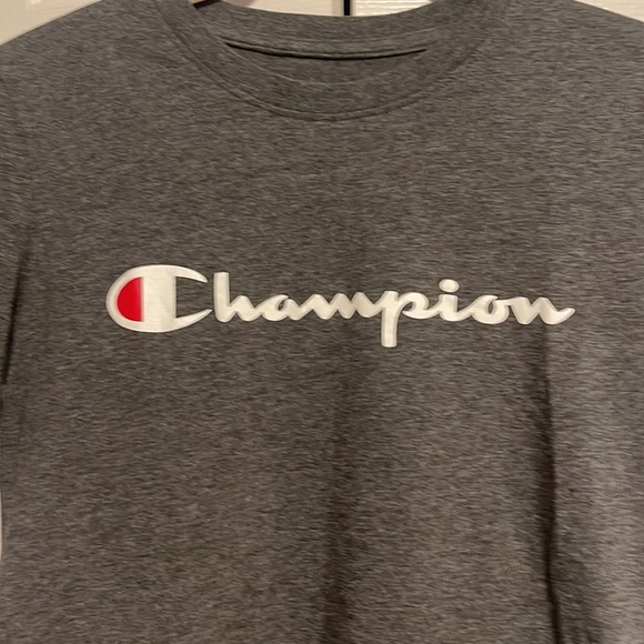 Champion short sleeve grey shirt size kids large NWOT - Picture 2 of 8